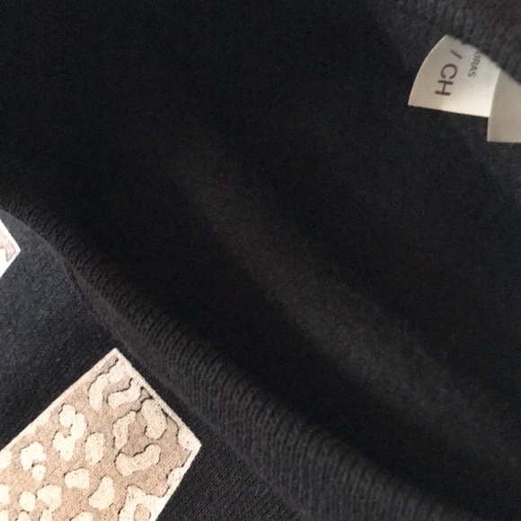 NEW Mama Leopard Black Crewneck Sweatshirt - Picture 4 of 5